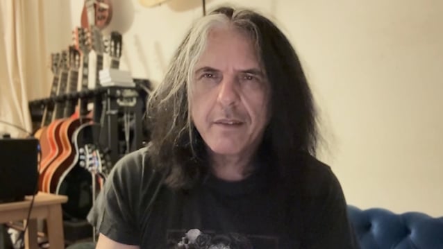 TESTAMENT's Alex Skolnick: AC/DC's Angus Young 'Deserves A Lot More Credit' For Being 'A Really Fantastic Musician'