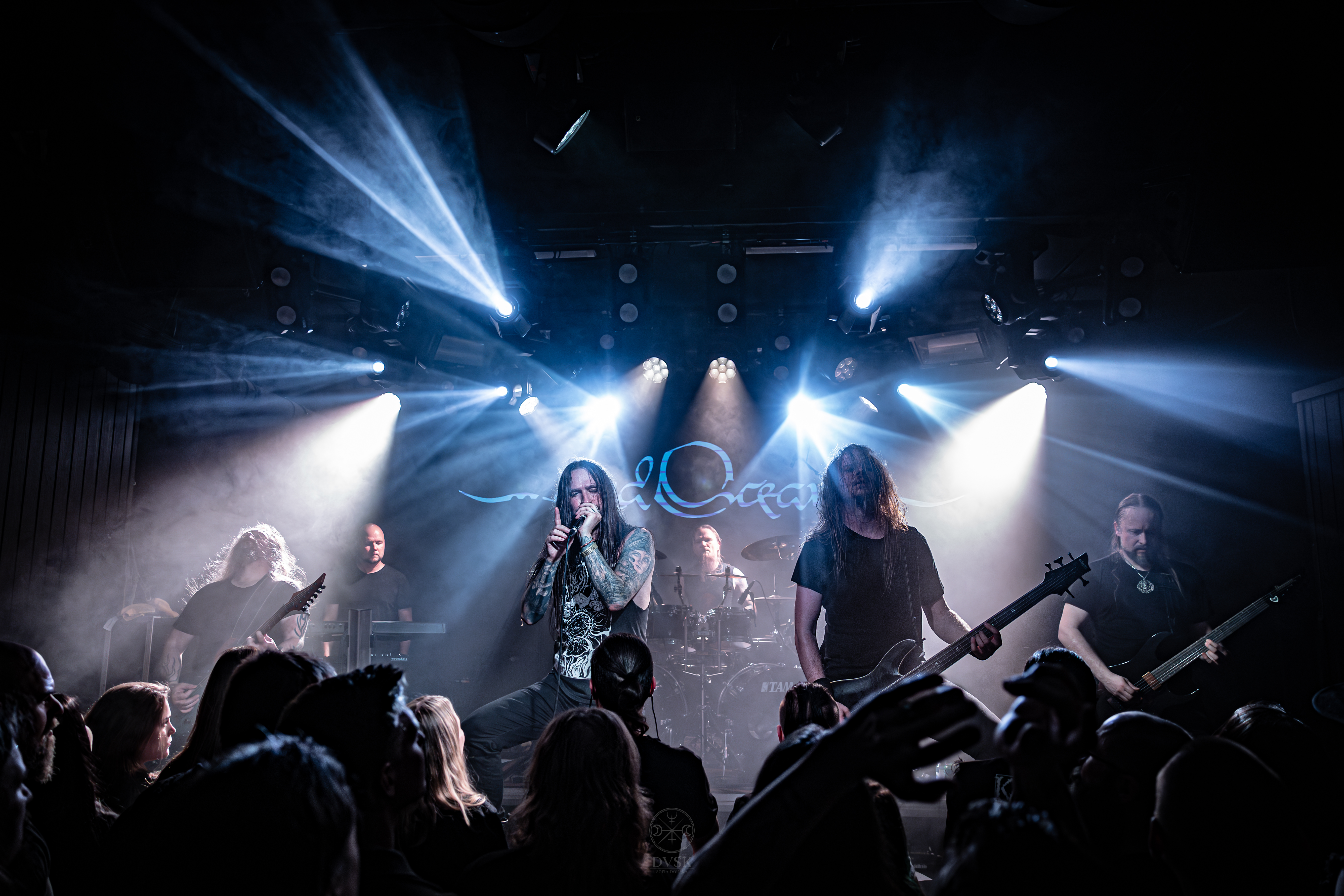 …AND OCEANS live