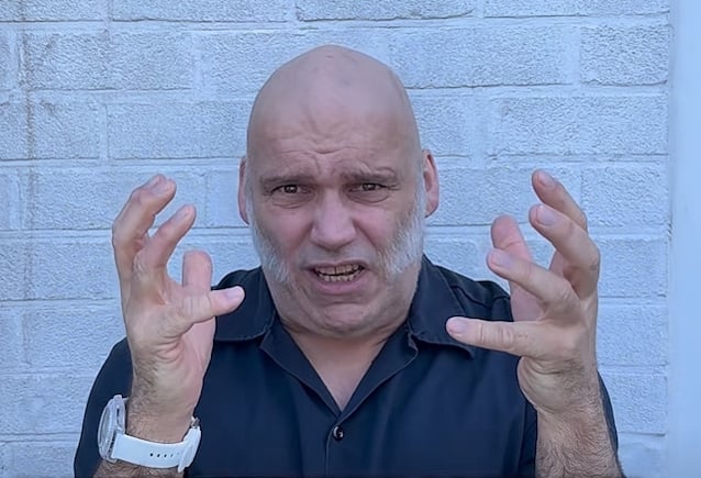 BLAZE BAYLEY «намагається все владнати», щоб потрапити на церемонію включення IRON MAIDEN до Зали слави рок-н-ролу