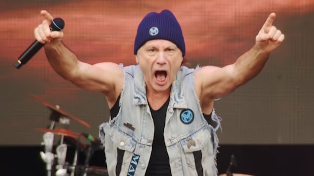 BRUCE DICKINSON Completes Recording Vocals For His New Solo Album; Mixing Sessions To Take Place In Florida