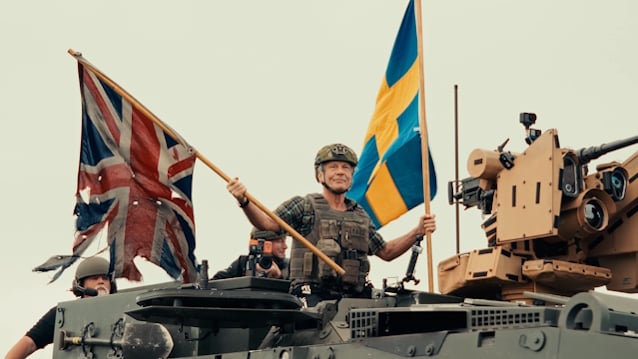 BRUCE DICKINSON прибув на Sweden Rock у танку: «Шведська армія надала нам ультимативний Убер»