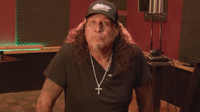 TESTAMENT's CHUCK BILLY: Beating Cancer 'Turned Me More Spiritual Instead Of Religious'