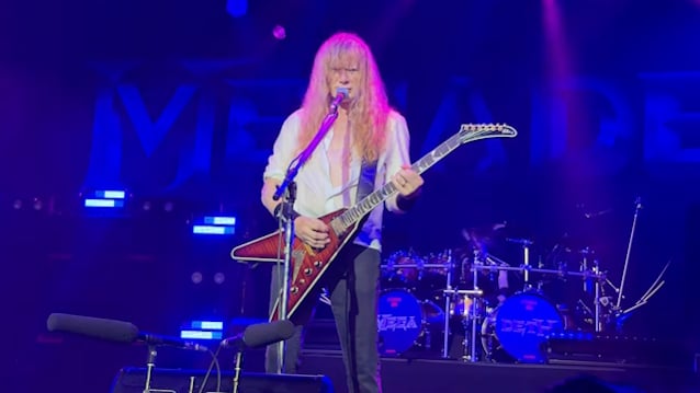 DAVE MUSTAINE Opens Up About MEGADETH's Farewell: Hand Condition, Hetfield Partnership And Life After Metal