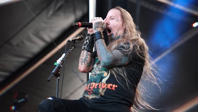 Dez Fafara On DEVILDRIVER's 'Strike And Kill': 'Write For The Logo' — And Why 13 Songs Was Non-Negotiable