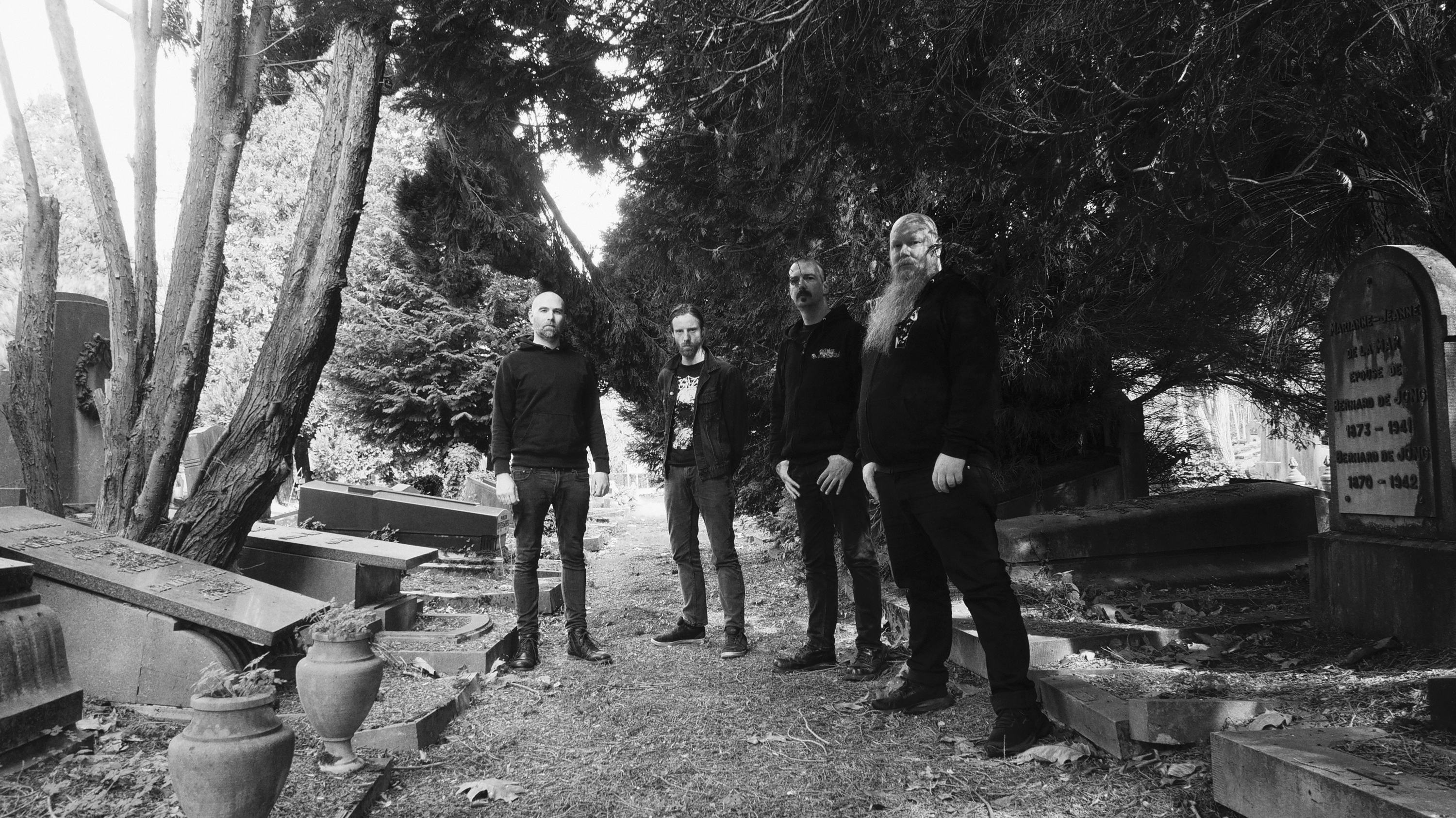 SENTRIES Set November 4 For Debut Album 'Disciples Of Void & Fire' On Amor Fati, Reveal "Dying Stars And Skies Ablaze"