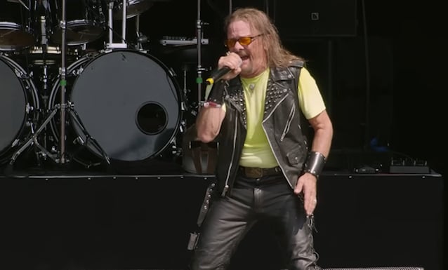 FLOTSAM AND JETSAM's Eric 'A.K.' Knutson On Why U.S. Touring Doesn't Add Up: 'We Do So Much Better In Europe'