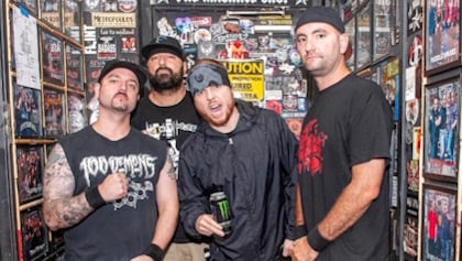 HATEBREED Announce New Album: 'Our Most Ignorant, Heavy, Caveman-Esque Record Yet'