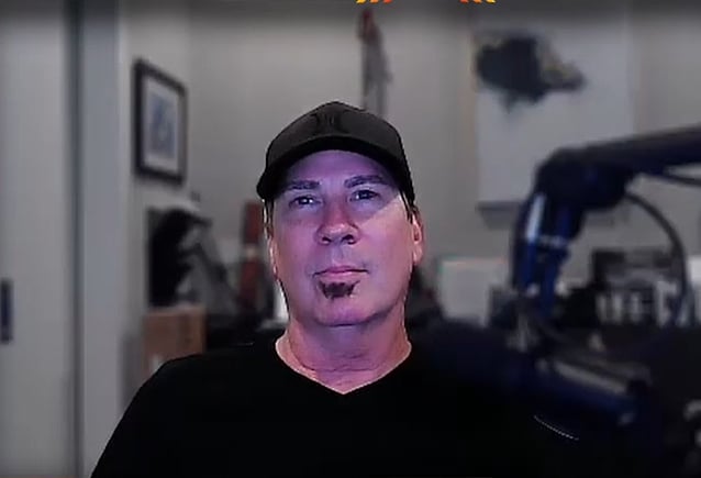 KAMELOT's Thomas Youngblood Hopes A.I. 'Runs Its Course': 'Let's Continue To Do Things Old-School Way'
