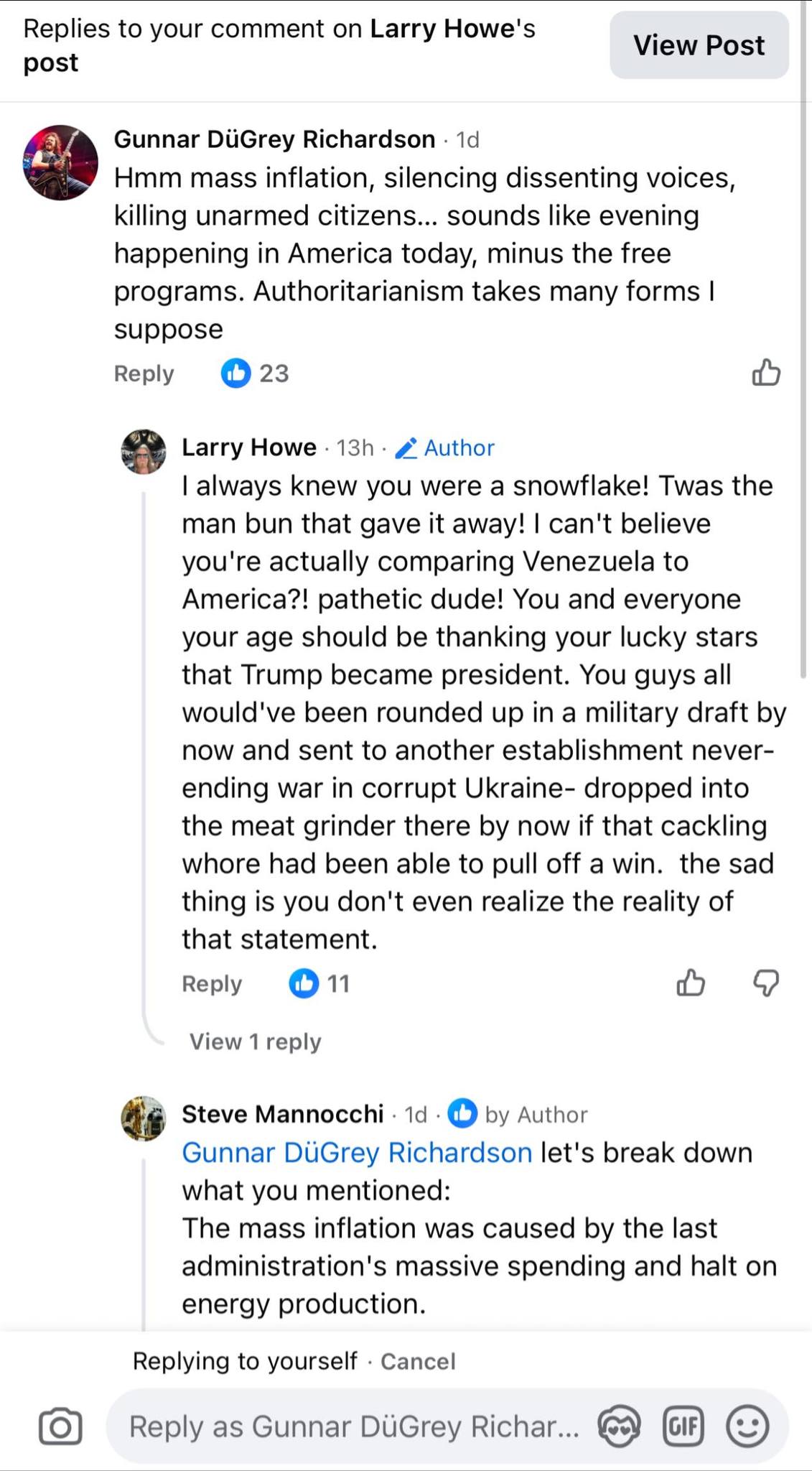 Обмін коментарями між Ганнаром ДюГреєм Річардсоном та Ларрі Хоу у Facebook