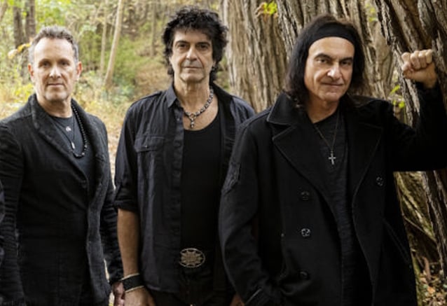LAST IN LINE's PHIL SOUSSAN On Singer ANDREW FREEMAN's Exit: 'It's Gonna Be A New Chapter'
