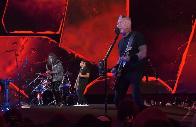 METALLICA показали професійне відео «Devil's Dance» з другого концерту в Sphere — пісню вперше за 18 років зіграли наживо