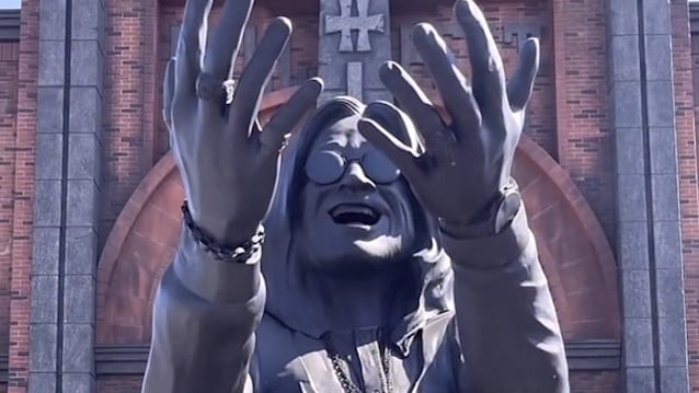 Велетенську статую OZZY OSBOURNE відкрили на французькому HELLFEST 2026