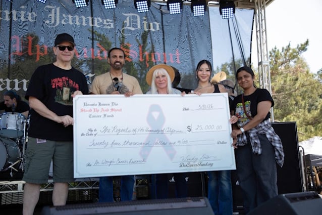 Концерт 'Rock For Ronnie' зібрав понад 125 000 доларів для онкофонду RONNIE JAMES DIO