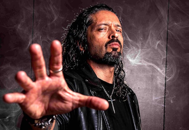 RONNIE ROMERO On A.I.: 'An Incredible Tool' — But It Will Never Replace The Human Element