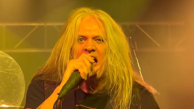 Sebastian Bach On Fronting TWISTED SISTER: 'I Can't Fake Chills' — And On Every Show Being Filmed: 'It Really Sucks'
