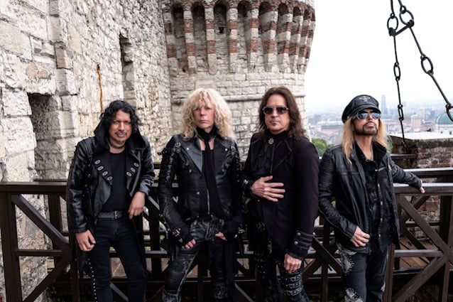 STRYPER Releases Lyric Video For 'Ashes To Roses' From Upcoming 'Throne Of Thorns' Album