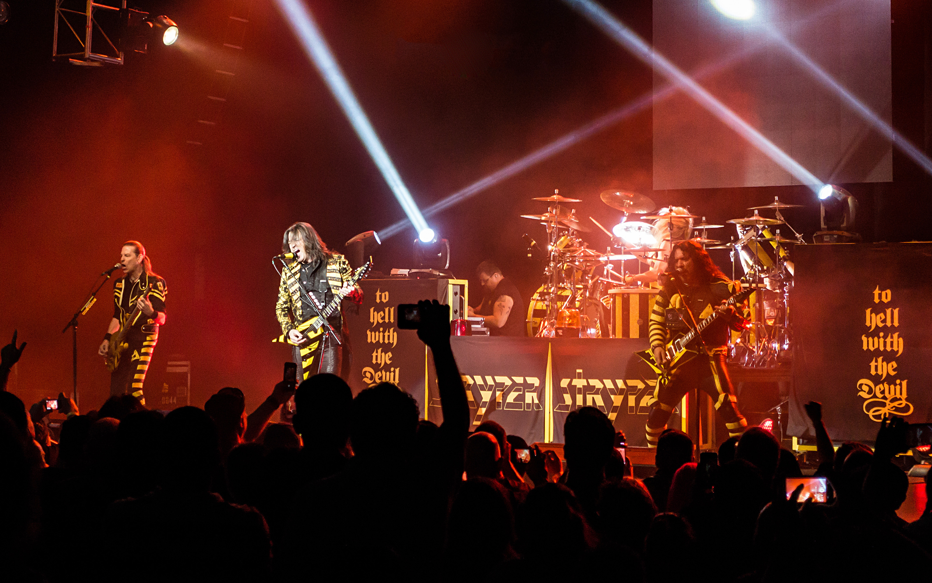 STRYPER Announce 18th Studio Album 'Throne Of Thorns,' Share Title Track