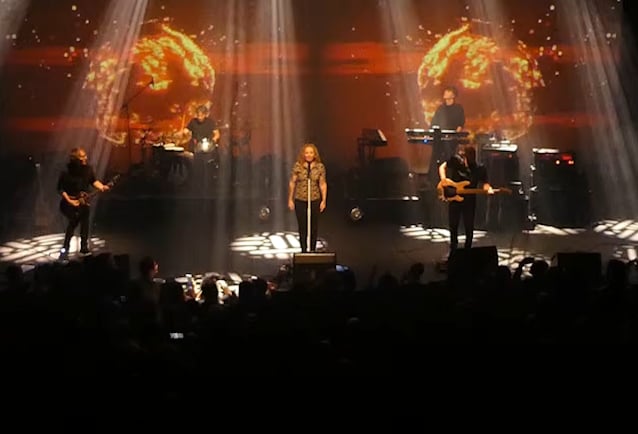 THE GATHERING випустили концертний альбом «Echoes Of Mandylion» у класичному складі