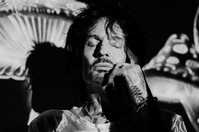 TOMMY LEE: 'I Was Creatively Dying Slowly' In MÖTLEY CRÜE — And Why He Came Back